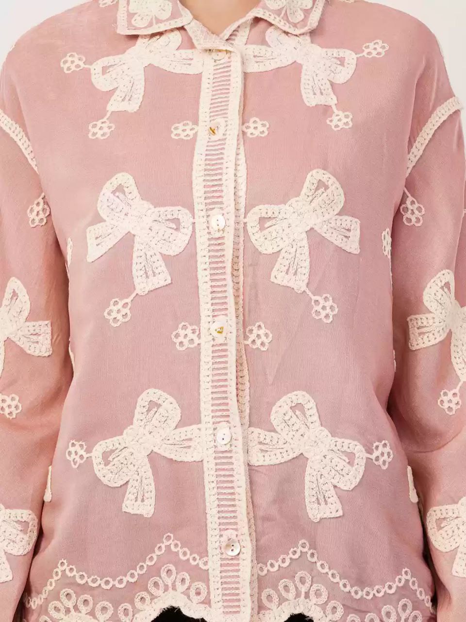 China Floral Embroidered Cotton Oversized Casual Shirt for Women