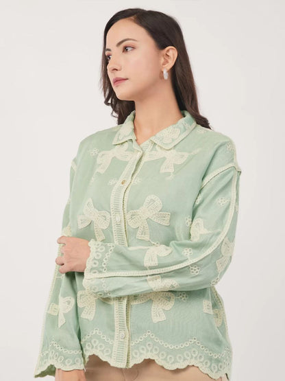 China Floral Embroidered Cotton Oversized Casual Shirt for Women