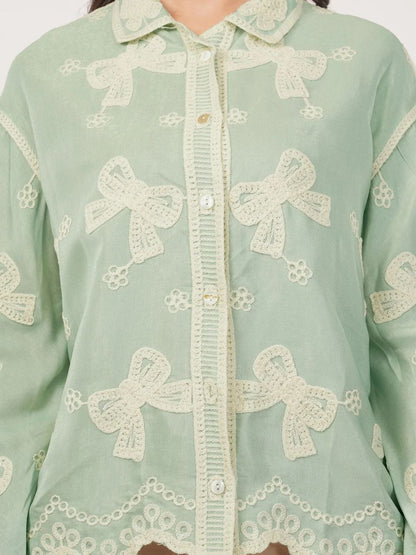 China Floral Embroidered Cotton Oversized Casual Shirt for Women