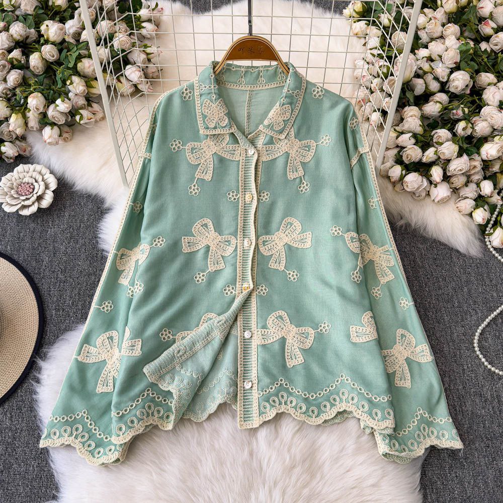 China Floral Embroidered Cotton Oversized Casual Shirt for Women